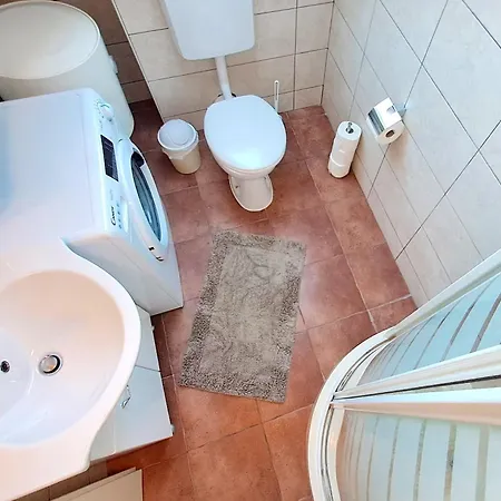 Sea-view Apartments, 2 Bedrooms, 2 Baths, 50 Meters From Beach! Διαμέρισμα