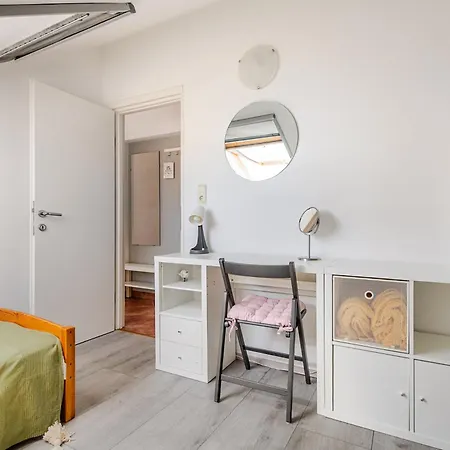 Sea-view Apartments, 2 Bedrooms, 2 Baths, 50 Meters From Beach! Appartamento Traù