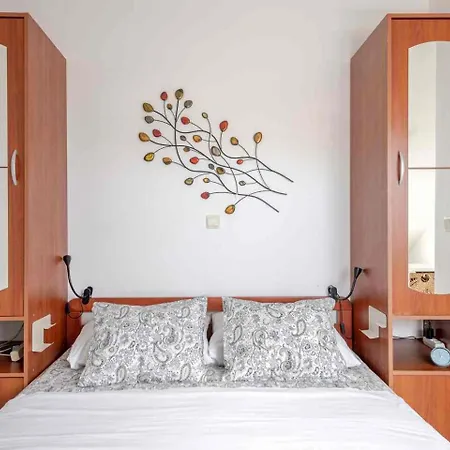 Sea-view Apartments, 2 Bedrooms, 2 Baths, 50 Meters From Beach! *