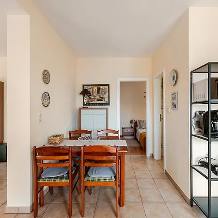 Appartamento Sea-view Apartments, 2 Bedrooms, 2 Baths, 50 Meters From Beach! Traù