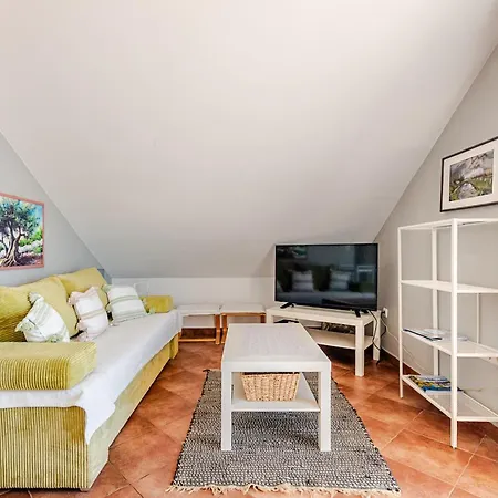 Sea-view Apartments, 2 Bedrooms, 2 Baths, 50 Meters From Beach! *